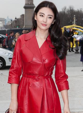 港星官恩娜患上贝尔氏麻痹症 解读治疗面瘫的